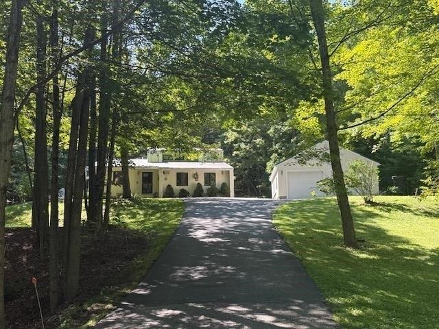 W Mountain Rd, Shaftsbury, Home For Sale