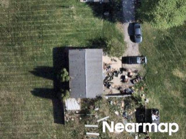 W Newburg Rd