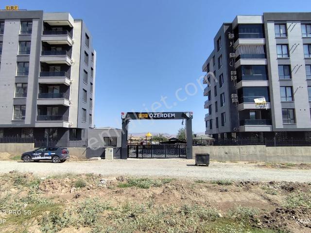 Wınn All Grup'tan Özerdem Sitesi'nde Kiralık Daire