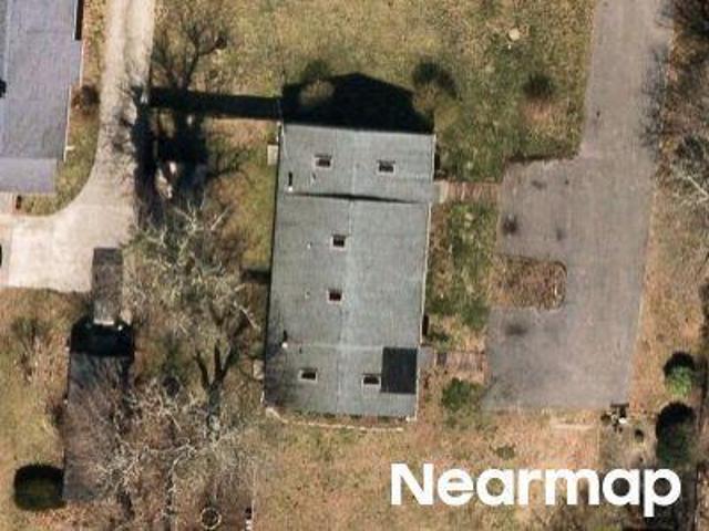 W Oak Rd
