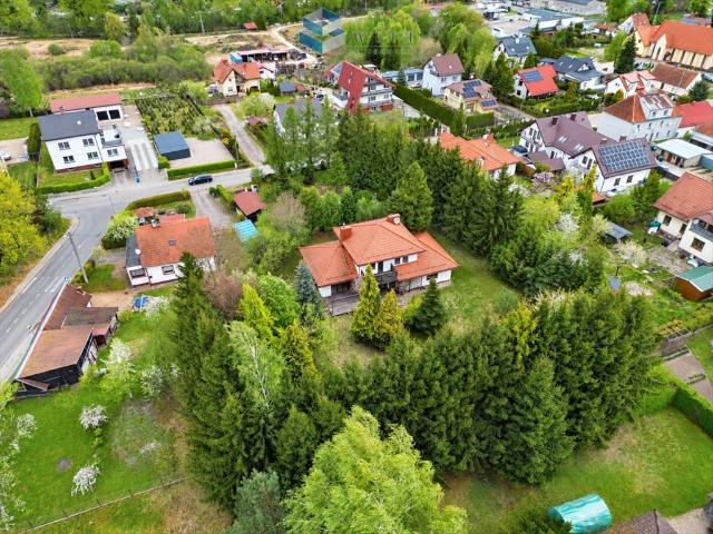 Włoski dom z ogrodem 3000 m², sauna, jezioro zapraszam