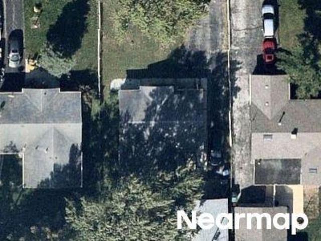 W Auburn Ln