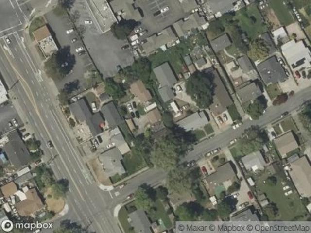 W Avenue 133rd