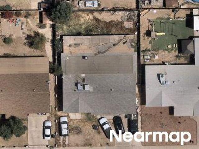 W Almeria Rd