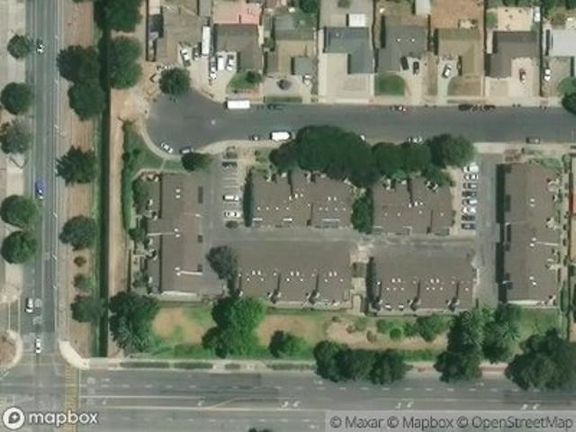 W Apricot Ave