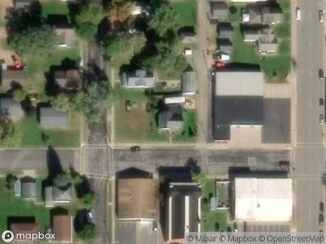 W Beech St
