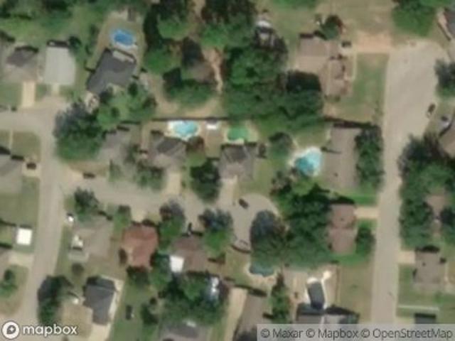 W Briar Ct