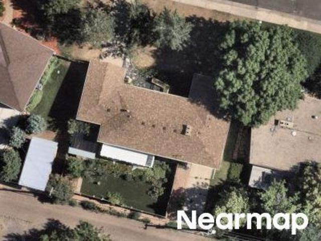 W Broadmoor Dr