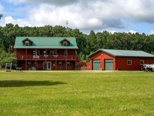W County Road G E, Mauston, Home For Sale