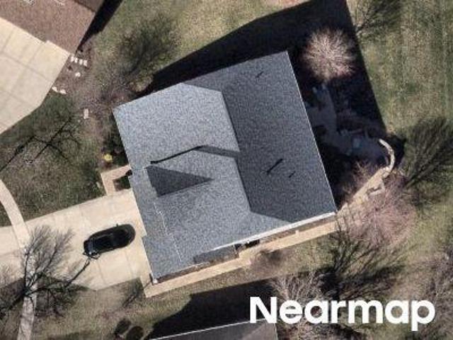 W Glen Oaks Ln
