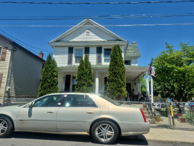 W Grant St
