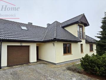 Przestronny dom z garażem, PV, pompa ciepła, 6 pokoi