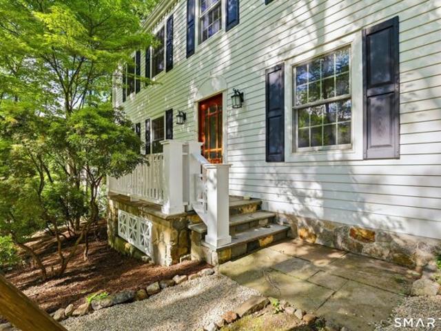 W Haviland Ln, Stamford, Home For Sale