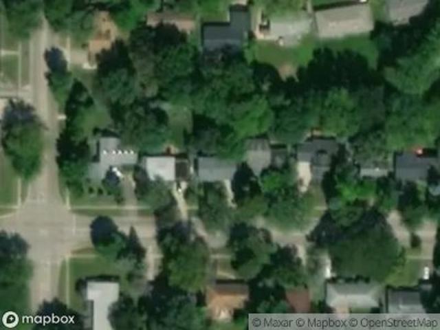W Hillcrest Dr