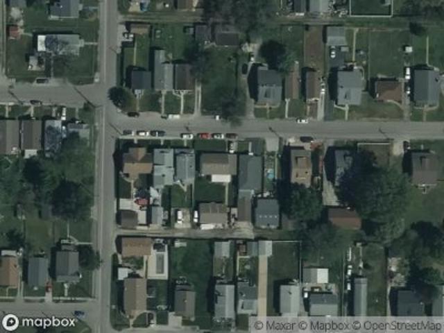 W Holden Ave