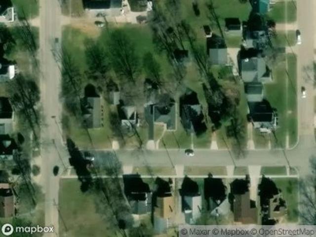 W Jackson Ave