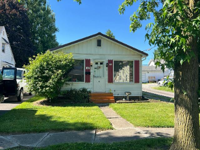 W Johnson St