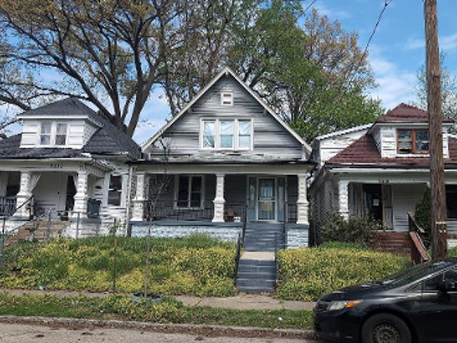 W Kentucky St