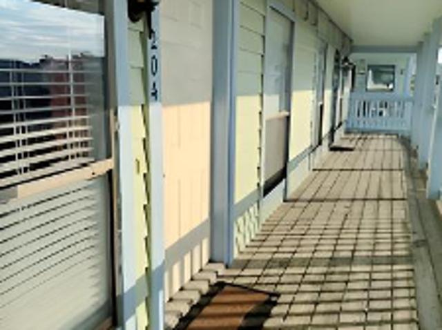 W Lagoon Ave Apt B204