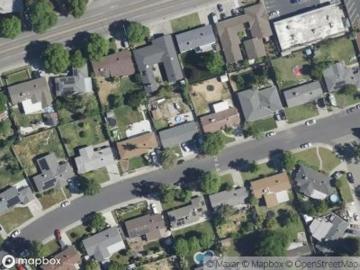 W Longview Ave