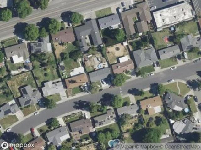 W Longview Ave