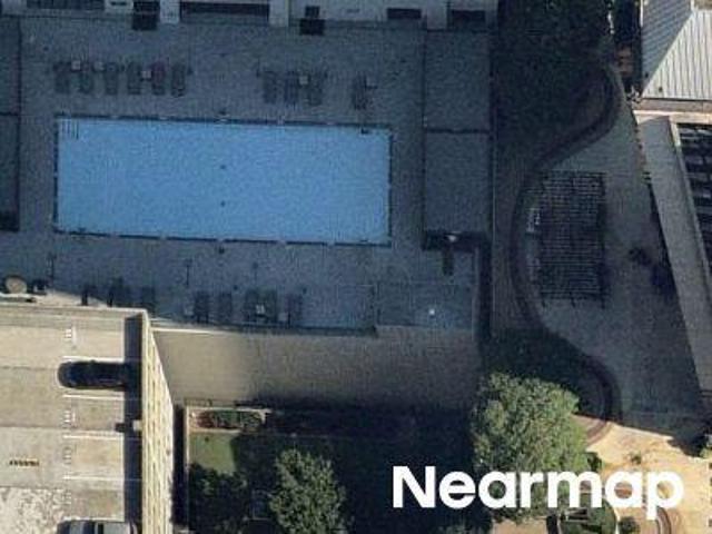 W Peachtree St NW Apt