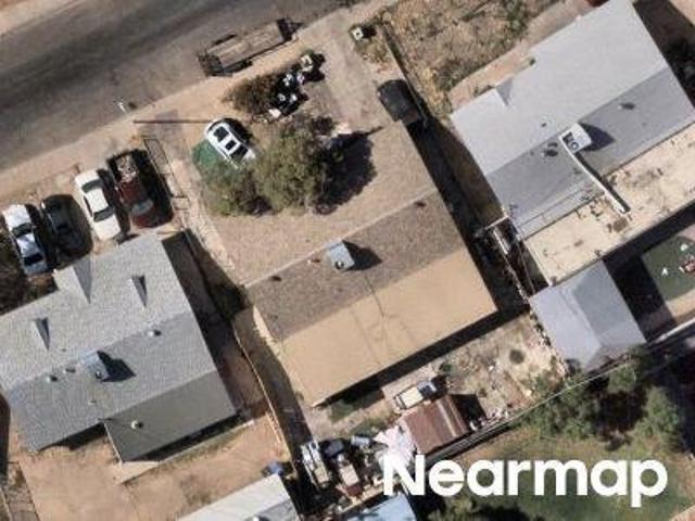 W Pierson St