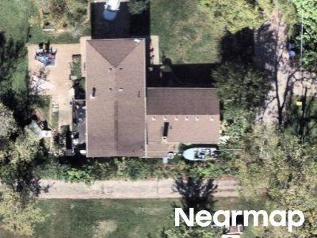 W Pioneer Grove Rd