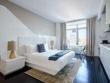 W Residences, 123 Washington St, Financial District Studio.