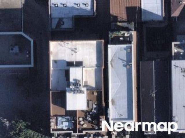 W Roscoe St Apt 2w
