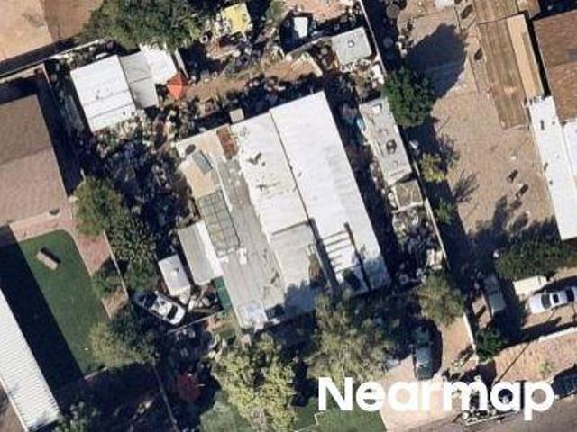 W Rose Garden Ln