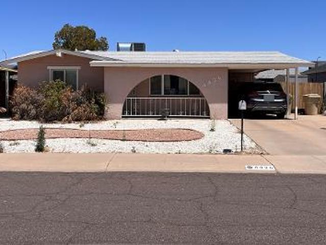 W Sunnyslope Ln