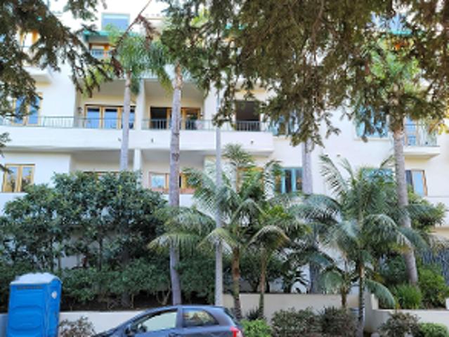 W Sunset Blvd Apt 302