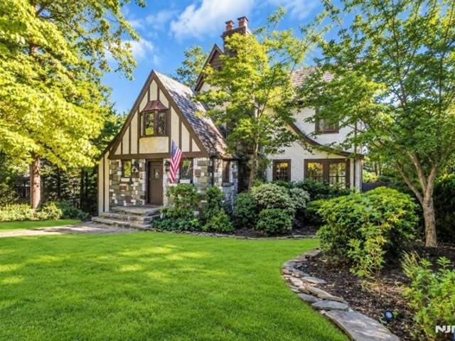 W S Orange Ave, South Orange Village, Home For Sale