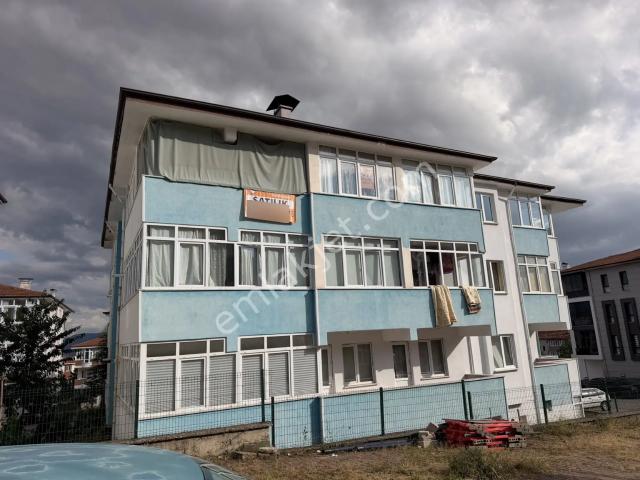 Wısrem Safranbolu'dan Esentepe'de Takaslı 2 + 1 Satılık Daıre