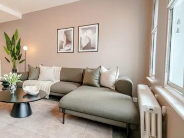 W.T.C. Watch Repairs, White Bear Yard, London, EC1R 5DP, United Kingdom | 1 bed apartment for rent #166499592 | Rentberry