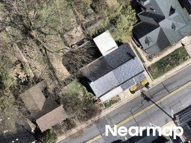 W Wyomissing Ave