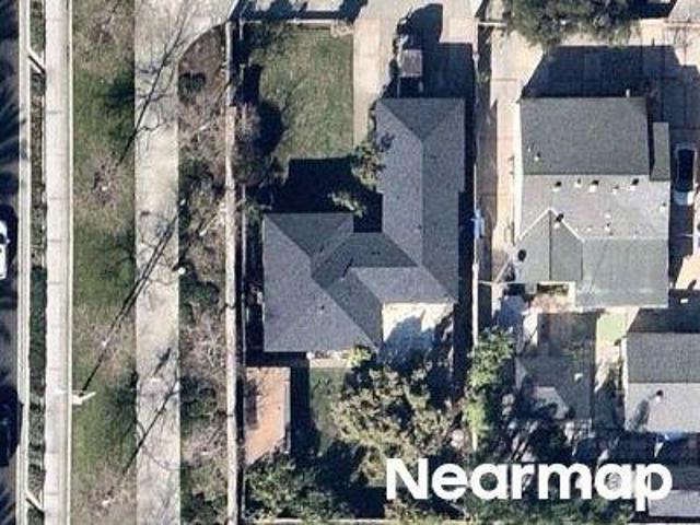 W Walnut St