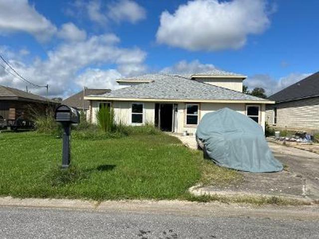 W Walton St