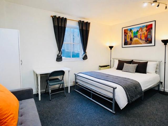 W Whitechapel/Aldgate 3Bed Whole| Incl Bills Opt