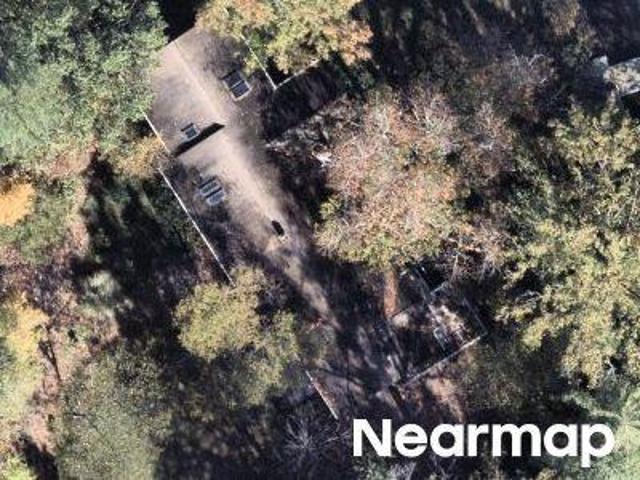 W Wood Lake Ln