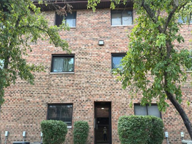 W 140th St # 214