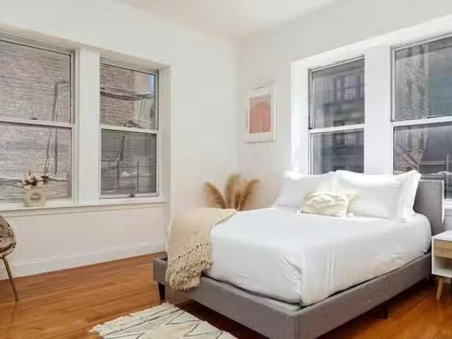 W 141st St, New York City, NY