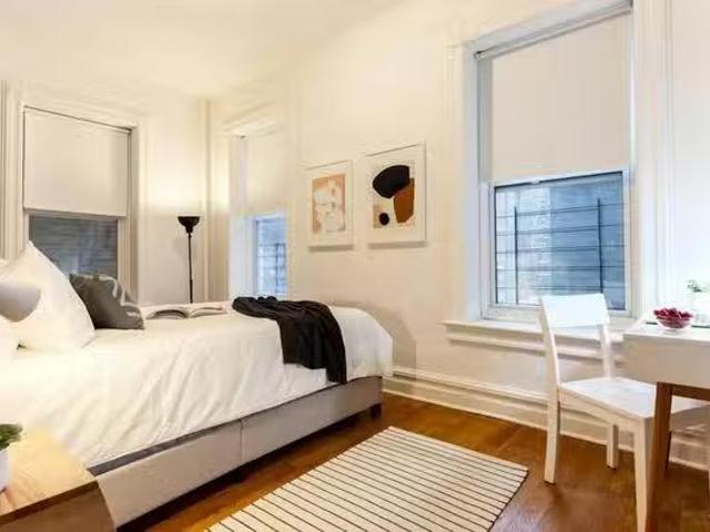 W 136th St, New York City, NY