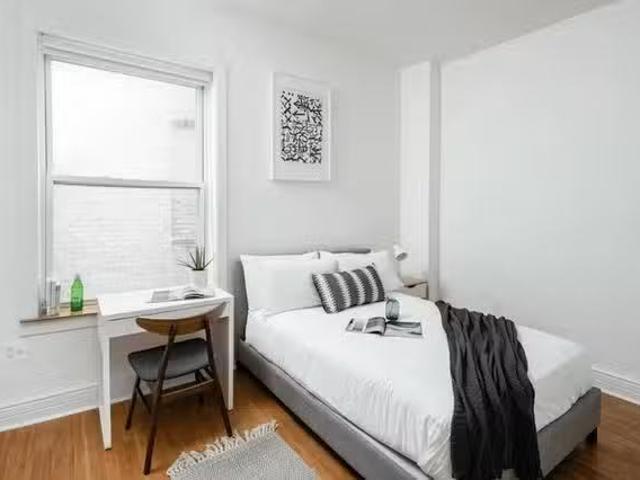 W 136th St, New York City, NY