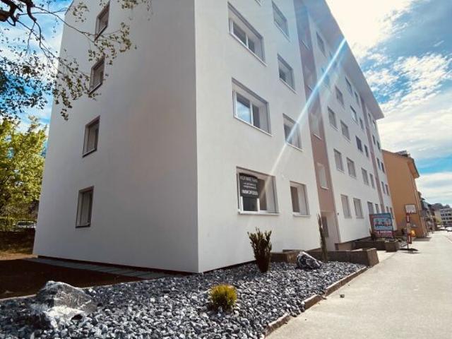 W 2043, 4.OG Rechts, Modernisierte 2.5 Zimmerwohnung mit Balkon & Keller im 4. OG mit Lift