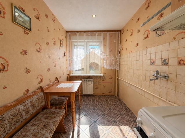 Wałbrzych Słoneczne 36,5 m² do remontu z balkonem