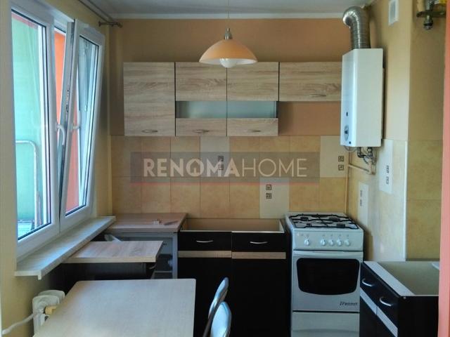 Słoneczna kawalerka z balkonem, po remoncie 27 m²
