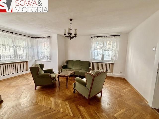 Przestronne 3 pokojowe mieszkanie z dużym potencjałem polecam!