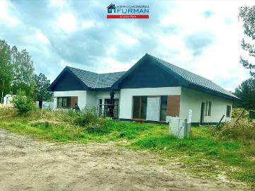 Dom wolnostojący 177 m2 z dużą działką i nowoczesnym ogrzewaniem